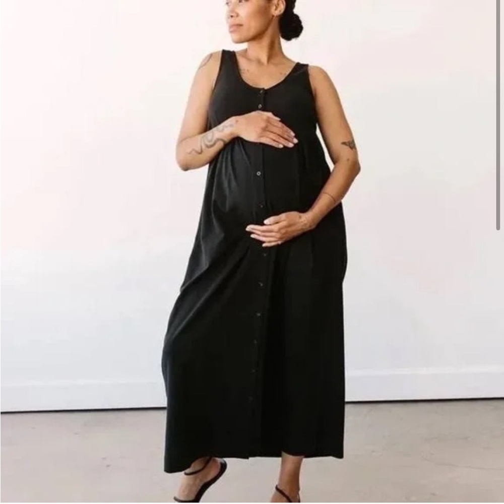Black Sleeveless Scoop Neck Sheath Maxi Dress